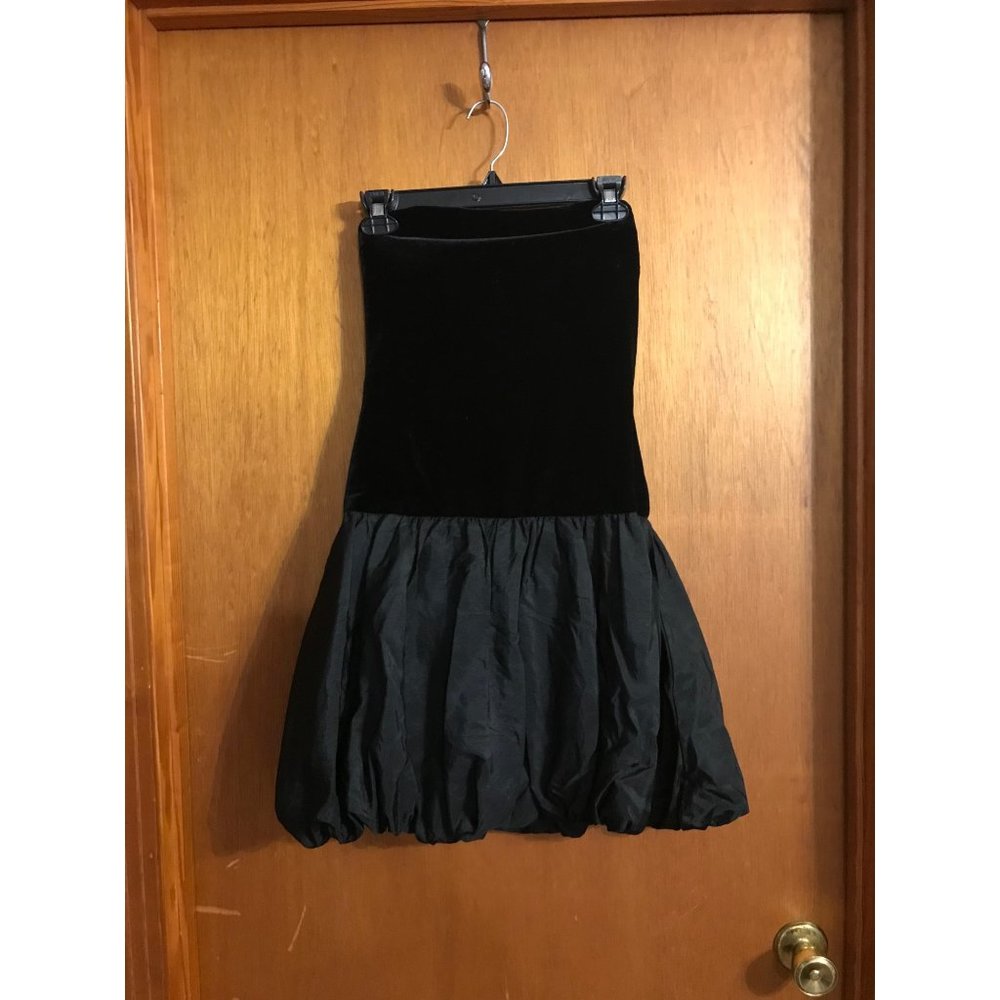 Blondie Nites by Linda Bernell size 5 black sleeveless/ strapless cocktail dress